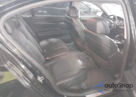 2011 BMW 750Li xDrive z USA, uszkodzony, nr VIN WBAKC8C58BC433036